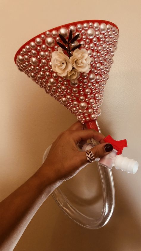 Bridal beer bong Dog Bridesmaid, Mermaid Bachelorette, Beer Bong, Beer Wedding, 21st Birthday Decorations, Summer 24, 21st Birthday, Sweet 16, Birthday Decorations