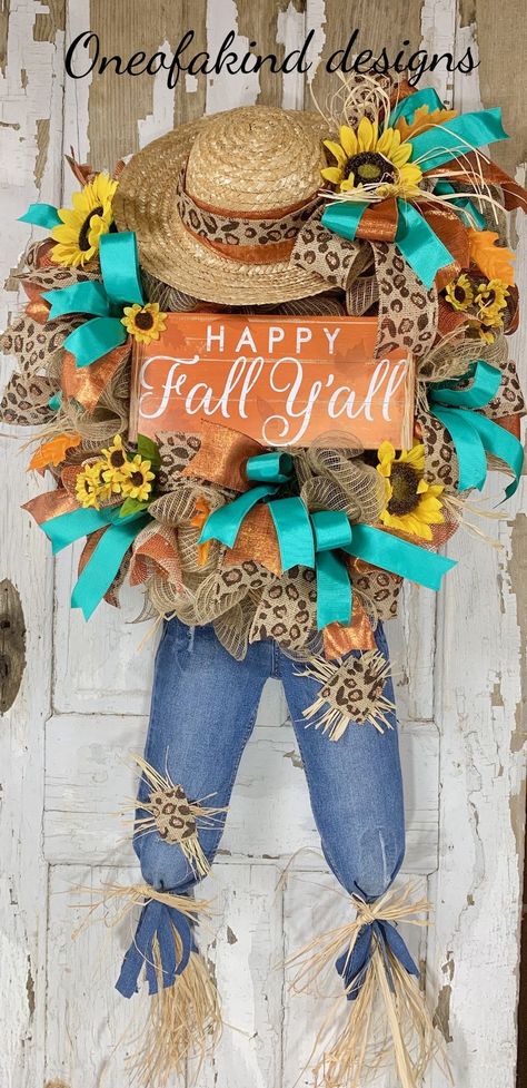 Scarecrow Wreath Diy, Serape Decor, Fall Yard Decor, Make A Scarecrow, Ladybug Wreath, Black Wreath, Americana Wreath, Scarecrow Wreath, Wreaths Diy