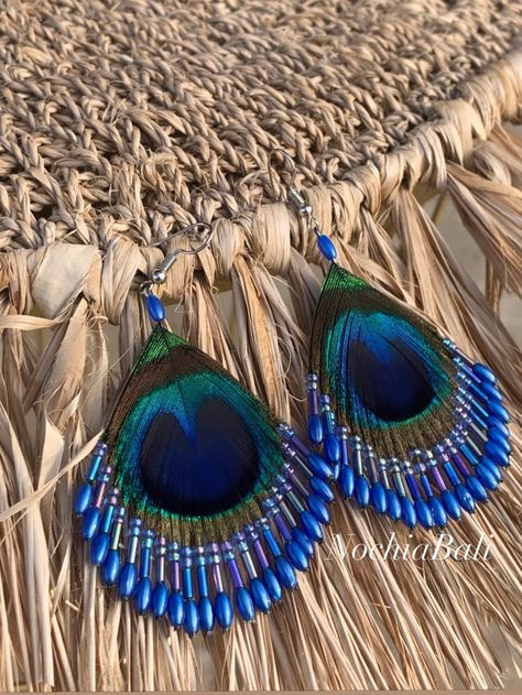 Blue Peacock Feather Earring Peacock Feather Jewelry Boho - Etsy Indonesia Peacock Feather Jewelry, Earrings Diy Handmade, Peacock Feather Earrings, Boho Earring, Peacock Earrings, Blue Peacock, Hand Painted Earrings, Handmade Earring, Christmas Gift For Mom