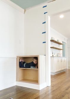 Built In Bookshelves Doorway, Built In Around Doorway, Built Ins Around Doorway, Bookshelves Around Doorway, Living Room Doorway, Colonial Remodel, Built In Bookshelves, Diy Built In, Diy Home Interior