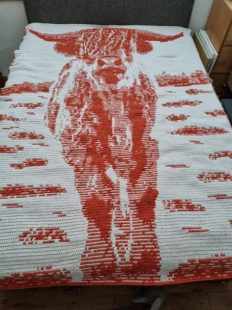 Horse Blanket Pattern, Highland Cow Pattern, Overlay Mosaic Crochet, Mosaic Crochet, Crochet Cow, Horse Blankets, Afghan Pattern, Cow Pattern, A Blanket