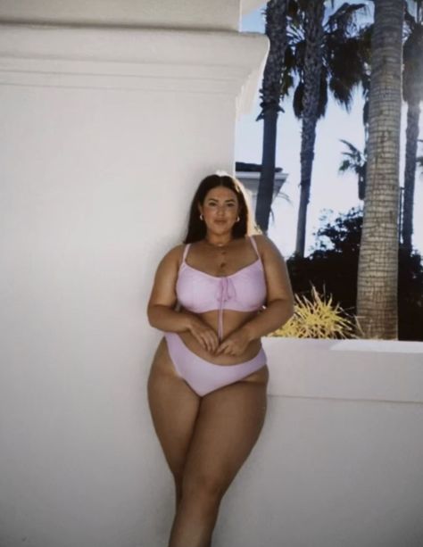 Christmas On Film, Body Positive Photography, Instagram Christmas, Model Aesthetic, Cute Swimsuits, Plus Size Swimsuits, On Film, Curvy Girl Fashion, Plus Size Swimwear