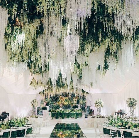 “We are charmed by this enchanted forest theme wedding decoration! Major crush on the incorporation of stunning crystal chandeliers, hanging wisteria and…” Asian Wedding Decor, Beauty Fotografie, Enchanted Forest Theme, Forest Theme Wedding, Enchanted Forest Wedding, Flowers And Greenery, Forest Theme, Salou, Indoor Wedding