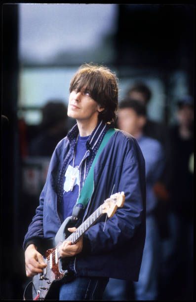 stephen malkmus in 1994 Steven Malkmus, Mark Arm, Stephen Malkmus, Music Pattern, Band Aesthetic, Indie Band, Jonny Greenwood, Bee Movie, Fender Squier