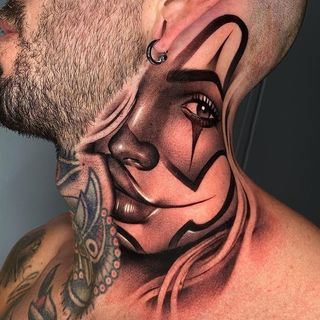 Photo by Mia on January 21, 2021. Image may contain: one or more people and closeup. Kneck Tattoos, Back Of Neck Tattoo Men, Mum And Dad Tattoos, Skull Rose Tattoos, Chicano Tattoos Sleeve, Native Tattoos, Throat Tattoo, Gangsta Tattoos, Clown Tattoo