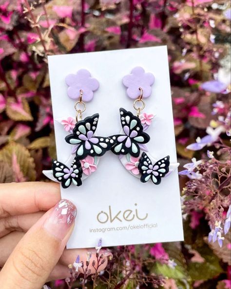 Butterfly Clay Earrings, Butterfly Clay, Cercei Din Lut Polimeric, Polymer Clay Gifts, Flower Resin Jewelry, Polymer Clay Flower Jewelry, Diy Earrings Polymer Clay, Polymer Clay Jewelry Tutorials, Handmade Clay Jewelry