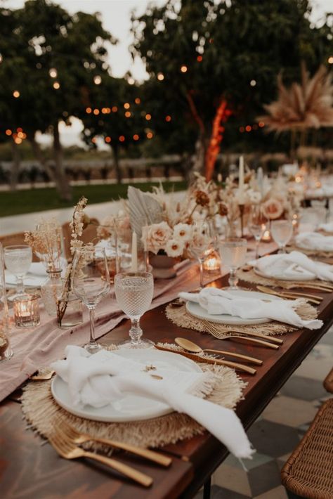 Tulum Wedding Reception, Wedding Beach Table Decor, Destination Wedding Table Setting, Acre Baja Wedding, Tan Wedding Decor, Tulum Wedding Decor, Boho Beach Wedding Reception, Bvi Wedding, Dreams Tulum Wedding