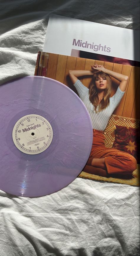 1989 Taylors Version, 1989 Taylor's Version, Album Sleeves, Vinyl Aesthetic, Taylors Version, Estilo Taylor Swift, Taylor S, Vinyl Cd, Taylor Swift 1989