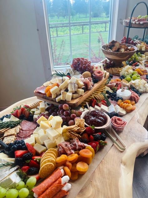 Giant charcuterie table charcuterie board * #food * #foodporn  * #foodie  * #instafood  * #foodphotography  * #foodstagram  * #yummy  * #instagood  * #love * #foodblogger  * #foodlover * #delicious  * #homemade  * #healthyfood  * #photooftheday  * #picoftheday  * #dinner  * #foodgasm  * #foodies * #tasty  * #cooking  * #instadaily  * #lunch  * #bhfyp  * #restaurant  * #healthy Charcuterie Board Wine Tasting, Mega Charcuterie Board, Elaborate Charcuterie Board, Giant Charcuterie Board Ideas, Enchanted Forest Charcuterie Board, Massive Charcuterie Board, Charcuterie Board Big, Huge Charcuterie Board, Big Charcuterie Board