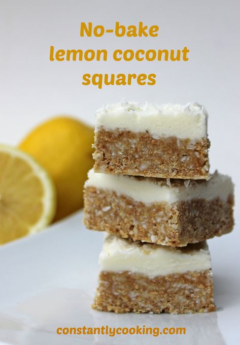 No-bake lemon coconut squares Coconut Squares Recipe, Crowded Table, Lemon Squares Recipe, Coconut Squares, Tarte Vegan, Dessert Squares, Baked Peach, Lemon Squares, Square Recipes