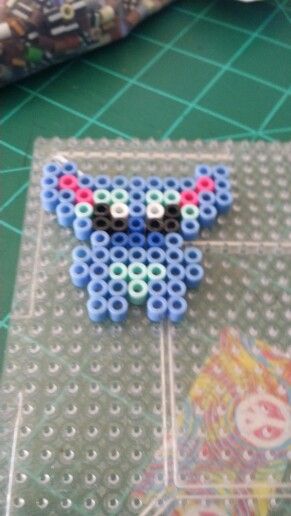 Lilo Perler Beads, Lelo And Stich, Alt Crafts, Small Lips, Lilo Y Stitch, Stitch And Angel, Bead Ideas, Perler Beads Designs, Diy Stuff