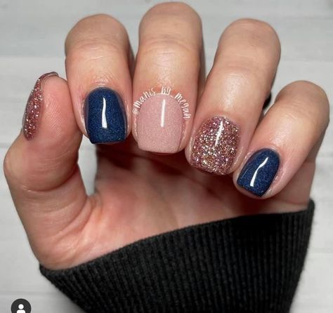 Dip Nail Ideas, Mani Pedi Ideas, Pedi Ideas, Dip Nail, Nails Art Designs, Nails Art Ideas, Nail Color Ideas, Dip Nails, Nail Dip