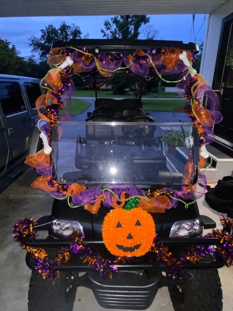 Decorating Golf Cart For Halloween, Diy Halloween Golf Cart Decorations, Trunk Or Treat Golf Cart, Decorate Golf Cart For Halloween, Halloween Golf Cart Decorations, Car Halloween Decorations, Halloween Golf Cart Ideas, Halloween Golf Cart, Halloween Camping Decorations