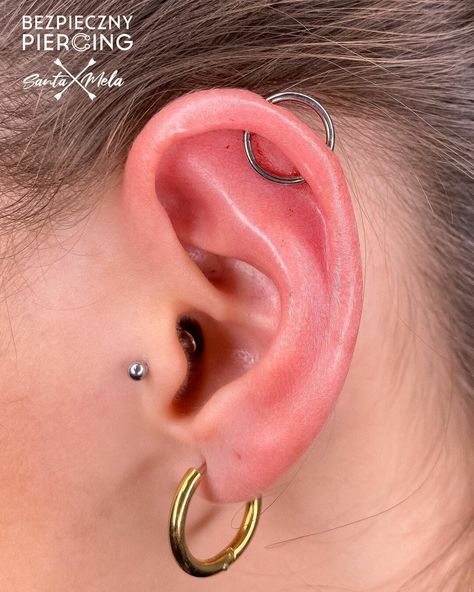 14+ Mesmerizing Orbital Piercing Design Ideas That You Would Certainly Try - Psycho Tats Orbital Piercing Hoop, Top Orbital Piercing, Orbital Piercing Ideas, Coin Slot Piercing, Unusual Piercings, Ušný Piercing, Dream Piercings, Unique Piercings, Piercing Orbital