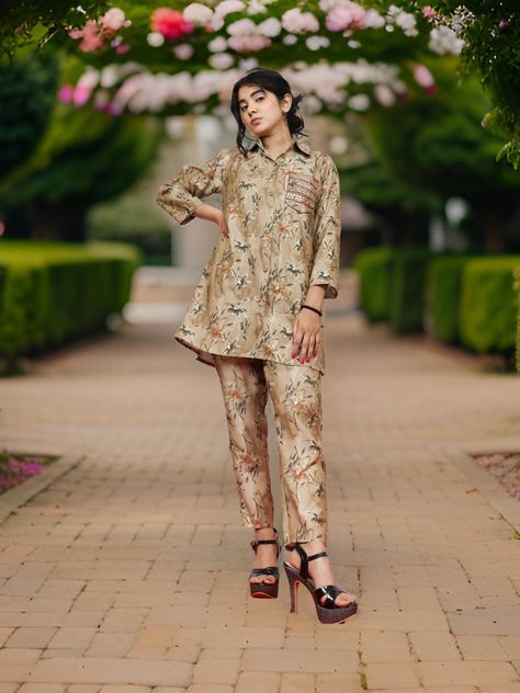 Stylish Floral Print Co-Ord Set for Women Style Code: ELCB-CDSSTP-0003-61 🚚 Free Shipping ↩️Easy Returns 🔥Trending Design ✨Premium Quality Buy it here: https://www.shreekama.com/products/stylish-floral-print-co-ord-set-for-women Step into timeless elegance with Shreekama! ✨ Explore our latest collection of designer bridal lehengas, gowns, sarees, dresses, and fashion jewelry that redefine luxury. 👗 Elevate your wardrobe with our stunning Designer Lehengas, perfect for every bride's fairyta... Co Ord Sets Two Pieces Floral Prints, Lehenga Bridesmaid, Bridesmaid Lehenga, Designer Lehengas, Lehenga Gown, Bridal Lehengas, Loose Fitting Tops, Co Ord Set, Wearing Clothes