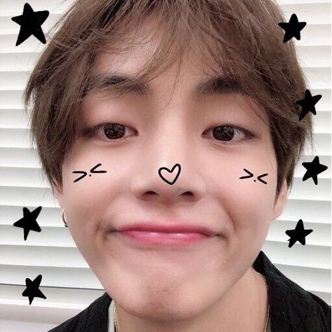 kim taehyung doodle icons Taehyung Doodle, Doodle Pfp, Kim Taehyung Icons, Doodle Icons, Doodle Ideas, Doodle Icon, Chang Wook, Ji Chang Wook, Kim Taehyung