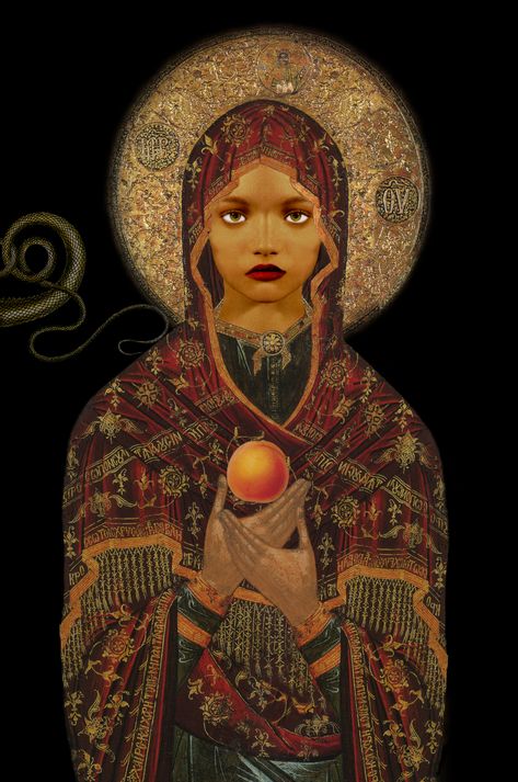 Research Indicates Mary Magdalene was Black and of Ethiopian lineage. Using the Old Testament of the Bible as a basis for much of her research, Johnson asserts that it is very possible that Mary Magdalene was of the lineage of King Solomon and the Queen of Sheba through their son Menelik I. The late Haile Selassie I of Ethiopia laid claim to being of the lineage of Menelik I and also the same lineage of Jesus through the Davidic line... Lineage Of Jesus, Santa Sara, Devi Maa, Black Madonna, Santi Cattolici, Marie Madeleine, Maria Magdalena, Art Sacre, Mary Magdalene