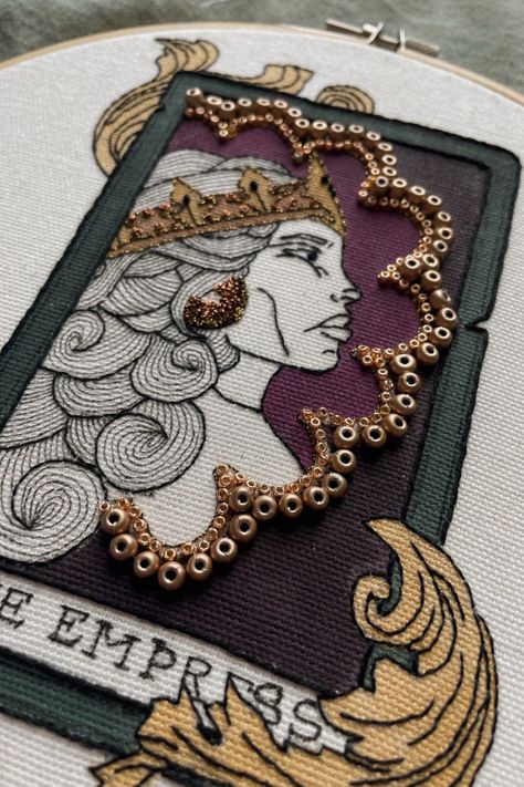 Embroidery Canvas Art Ideas, Tarot Card Embroidery, Tarot Card The Empress, Tarot Embroidery, Witchy Embroidery, Embroidery On Canvas, The Empress Tarot, Round Embroidery, Bamboo Embroidery