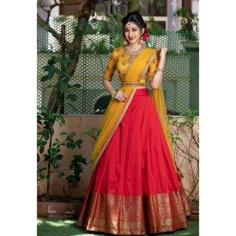 Silk Half Saree, Orang India, Sari Lehenga, Lehenga Saree Design, Half Saree Lehenga, Indian Outfits Lehenga, Half Sarees, Wedding Lehenga Designs, Saree Lehenga