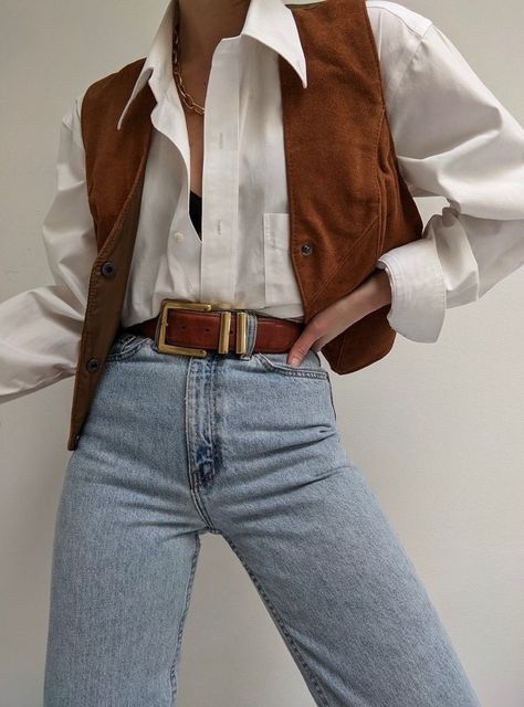 yee yee 🤠 lets summon cthtulu Western Gothic Aesthetic Fashion, Vintage Cowgirl Outfits, Brown Vest Outfit, Yee Yee, Looks Country, Yee Haw, Fashion Mistakes, Vest Outfits, Mode Inspo