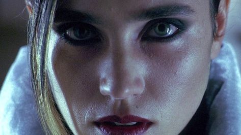 Jennifer Connelly in Requiem for a Dream (2000) Jennifer Connelly Requiem, Sarah Labyrinth, Labyrinth 1986, Requiem For A Dream, Darren Aronofsky, Film Institute, Nicolas Cage, Jennifer Connelly, Alternative Music