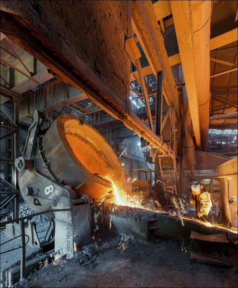 70 Aesthetic, Bethlehem Steel, Steel Mill, Industrial Machine, Gothic Aesthetic, Industrial Art, Industrial Buildings, Environment Design, Steel Metal