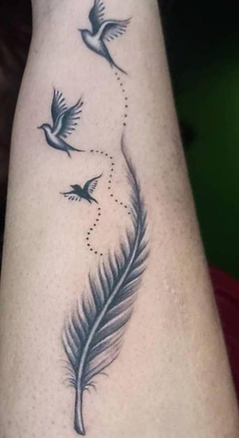 Feather With Birds Tattoo Design, Small Bird Tattoos, Clavicle Tattoo, Dragon Tattoo Ideas, Tattoo 2023, Crazy Tattoos, Dragonfly Tattoo Design, Boho Tattoos, Bird Tattoos