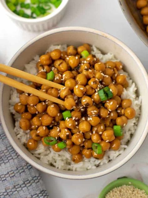 Chickpea Stir Fry, Simple Lunch, Low Cal Recipes, Rice Wine Vinegar, Teriyaki Sauce, Low Cal, Recipe Steps, Recipe Details, Easy Lunches