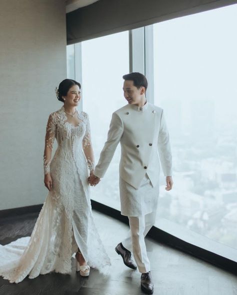 Melayu Wedding, Valencia Wedding, Javanese Wedding, Baju Kahwin, Nikah Outfit, Kebaya Wedding, Plain Wedding Dress, Nikah Dress, Elegant Summer Dresses