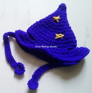 Crochet Wizard Hat For Cat, Crochet Cat Wizard Hat Pattern, Crochet Wizard Hat For Cat Free Pattern, Cat Hat Crochet Pattern Free, Crochet Wizard, Hat Crochet Pattern Free, Cat Wizard, Pet Outfits, Crochet Headwear