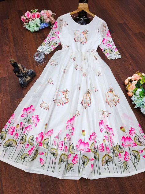 Painting Frocks For Women, Saree Painting Designs, Stylish Kurtis Design, Painted Clothes Diy, Raw Silk Lehenga, Hand Painted Dress, Fabric Painting On Clothes, Lehenga Designs Simple, Ethnic Gown