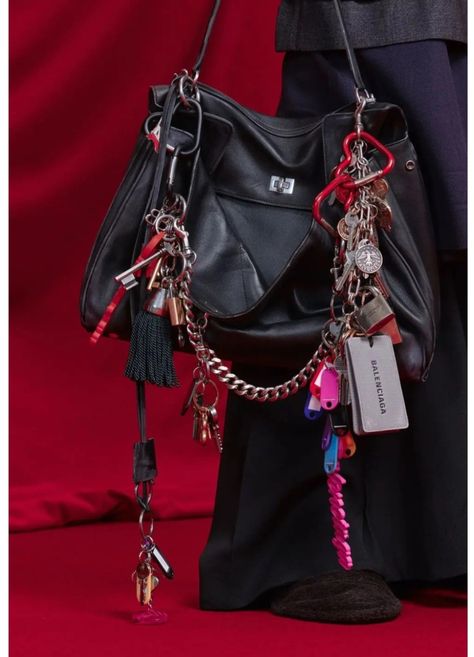 Balenciaga Spring, Accessorize Bags, Power Dressing, Kaia Gerber, Jane Birkin, Bags Aesthetic, Handbag Charms, Balenciaga Bag, Pretty Bags