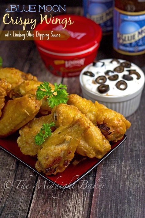 Blue Moon Crispy Wings with Lindsay Olive Dipping Sauce | bakeatmidnite.com | #wings #HolidayAdvantEdge #ad Wing Sauce Recipes, Pork Recipes For Dinner, Crispy Wings, Moon Party, Pork Dinner, Chicken Meals, Big Salad, Chicken Wing, Entree Recipes