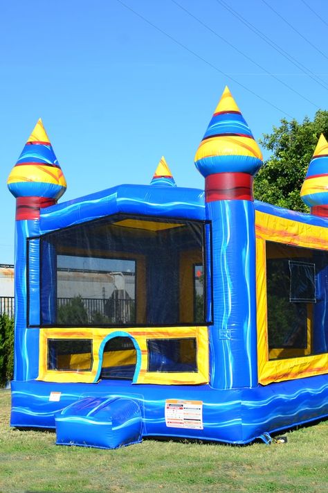 Best Backyard and Outdoor Products From Wayfair Bounce Castle, Castle Bounce House, Castle Party, Bounce House Rentals, Bubble House, Inflatable Bounce House, Bouncy House, Bouncy Castle, Air Blower