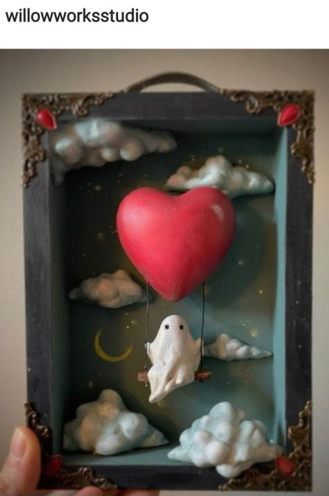 Shadow Box Art, Clay Diy Projects, Clay Crafts Air Dry, Cute Polymer Clay, Clay Art Projects, Sculpting Clay, Diy Clay Crafts, Shadow Boxes, Diy Halloween Decorations