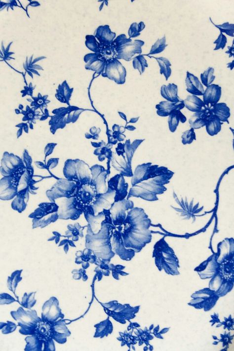 Blue China Patterns Wallpaper, Blue China Aesthetic, Blue Porcelain Pattern, Porcelain Aesthetic, Blue China Print, Blue China Patterns, Chinese Porcelain Pattern, Vintage China Patterns, Fine China Patterns