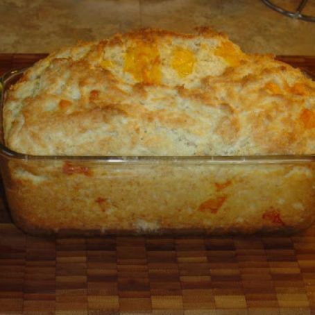 Biscuit Loaf, Red Lobster Cheese Biscuits, Red Lobster Cheddar Bay Biscuits, Cheese Biscuit, Cheddar Bay Biscuits, Cheddar Biscuits, Cheese Biscuits, Loaf Recipes, Biscuits And Gravy