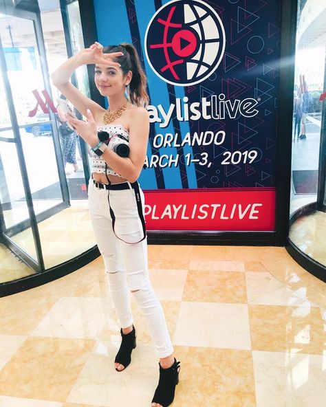 😭💕💕 @playlistlive #playlist #playlistlive #2019 #youtube #bestbuygreenroom Annie Rose Cole, Playlist Live, Annie Rose, Green Rooms, Orlando, Instagram