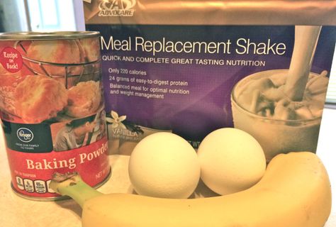 Ingredients: 1 AdvoCare Meal Replacement Shake 2 Egg Whites 1 tsp Baking Powder 1 Banana Advocare Shake Recipes, Pancake Squares, Advocare Recipes, Delicious Pancakes, Tasty Pancakes, Meal Replacement Shakes, Healthy Food Options, Balanced Meals, Shake Recipes