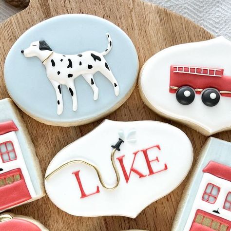 Louise & Co. Cookies on Instagram: "The cutest little fire truck theme! The little firehouse cookie idea to resemble the historic Covington fire house was such a cute idea from this client!  . . . name cookie inspired by @roomfordessert" Fire Truck Cookies, Fire Truck Cookies Decorated, Fire Dept Cookies Decorated, Firefighter Cookies Decorated, Fire Fighter Cookies Decorated, Fire Truck Birthday Cookies, Firehouse Cookies Decorated, Fire Cookies, Truck Cookies