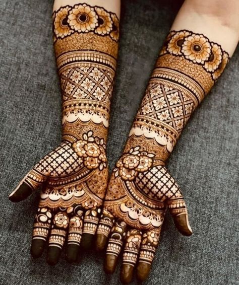 Happy Teej Mehendi Design, Mehendi Arabic, Full Hand Henna, Happy Teej, Designer Mehendi, Bride Henna, Jeep Art, Hand Mehendi, Rajasthani Mehndi Designs