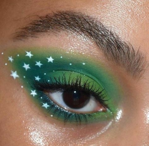 Ethereal Eyeshadow, Drag Make-up, Glam Life, Star Makeup, Green Makeup, Eye Makeup Designs, Makeup Eye Looks, Creative Eye Makeup, Creative Makeup Looks