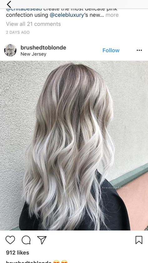 Platinum Dark Roots, Dark Roots, Hair Ideas, Hair And Nails, Platinum, Nails, Hair