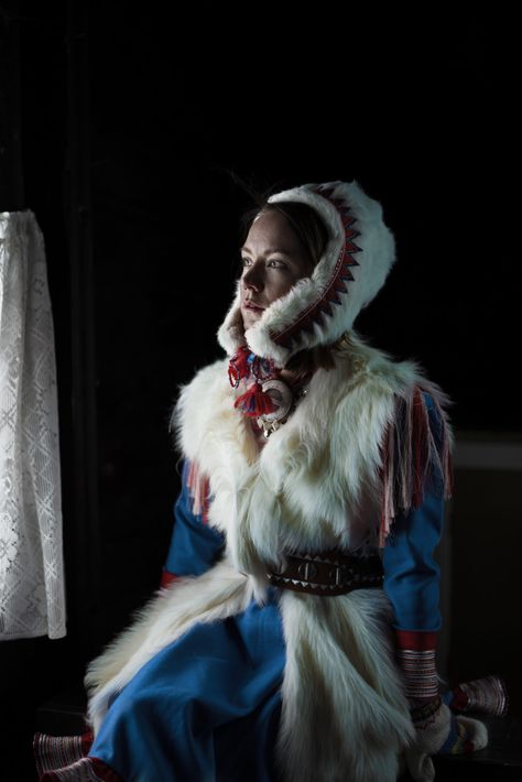 Jarle Hagan's Documentary Style Portraits of the Sami People of Norway Summer Solstace, Norwegian People, Norwegian Clothing, Sami People, Leica Camera, People Clothes, Folk Dresses, Medieval Clothing, Snow Queen