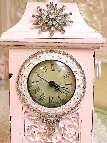 Pink Clock, Couleur Rose Pastel, Pink Clocks, Tout Rose, Decoration Shabby, Deco Rose, Pink Eye, I Believe In Pink, Romantic Cottage