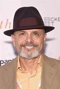 Joe Pantoliano is an American actor. Joe Pantoliano, American Actors, Boy Or Girl, Actors