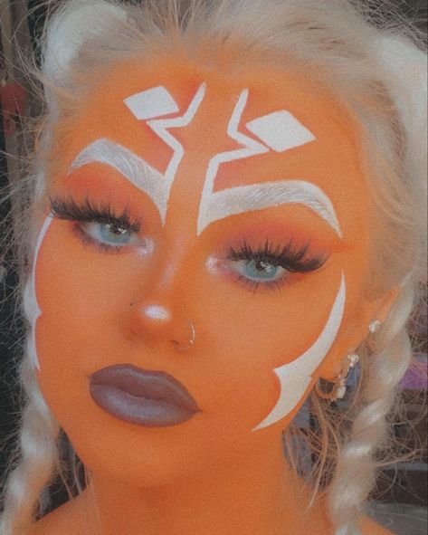 #ahsoka #ahsokatano #halloweenmakeup #starwars #kyndragilliam Ashoka Tano Make Up, Starwars Makeup Ideas, Darth Maul Makeup, Ahsoka Makeup, Star Wars Makeup Ideas, Star Wars Makeup, 2024 Makeup, Zodiac Funny, Cool Makeup Looks