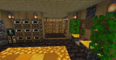 Storage Rooms In Minecraft, Storage Area Design, Storage Area Minecraft, Storage Bunker Minecraft, Medieval Storage Minecraft, Medieval Storage Room Minecraft, Minecraft Storage, Minecraft House, Minecraft Crafts