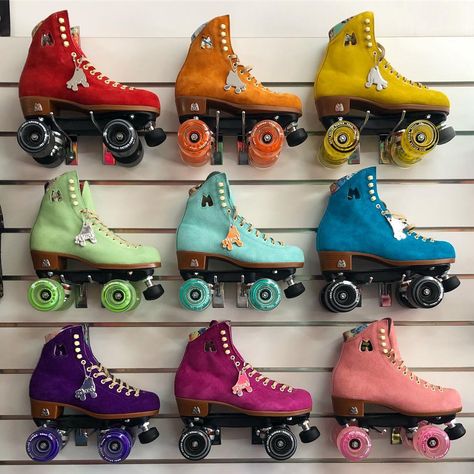 Skatescool Skate Shop on Instagram: ��“🌈 • R A I N B O W • W A L L • 🌈  Moxi Lolly Roller Skates are super hot right now! We can’t get enough of them, they’re almost rolling out…” Impala Roller Skates Aesthetic, Red Roller Skates Aesthetic, Rio Roller Skates, Roller Skates Impala, Moxi Lolly Roller Skates, Derby Skates, Girls Roller Skates, Roller Skates Vintage, Roller Shoes