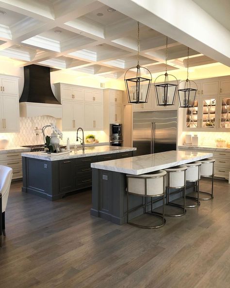 Double Island, Double Island Kitchen, Double Islands, Elegant Kitchen Design, Grey Kitchen Designs, Dream Kitchens Design, Kitchen Designs Layout, Island Kitchen, Elegant Kitchens